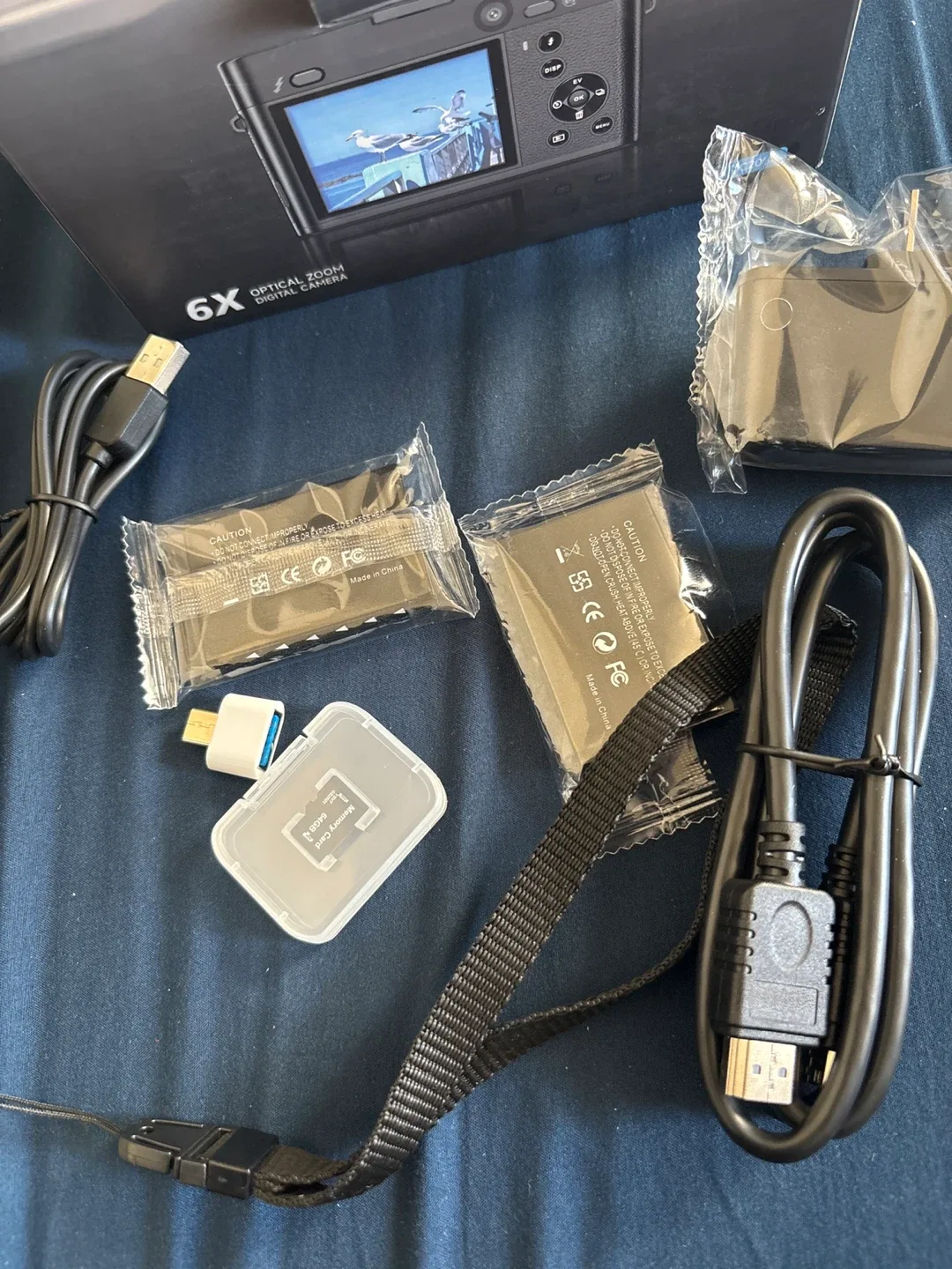 Aboobu 5K Ultra HD Digital Camera - New in Box! image indicator(6)