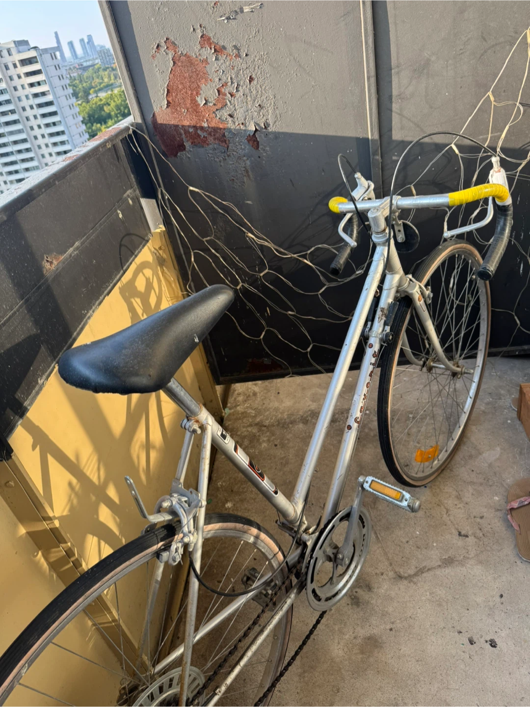 Road Bike - Silver bicycle