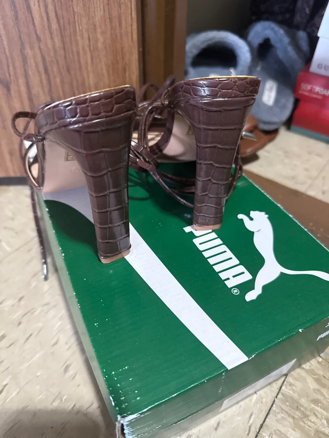 Fashion Nova Brown Heels image indicator(2)