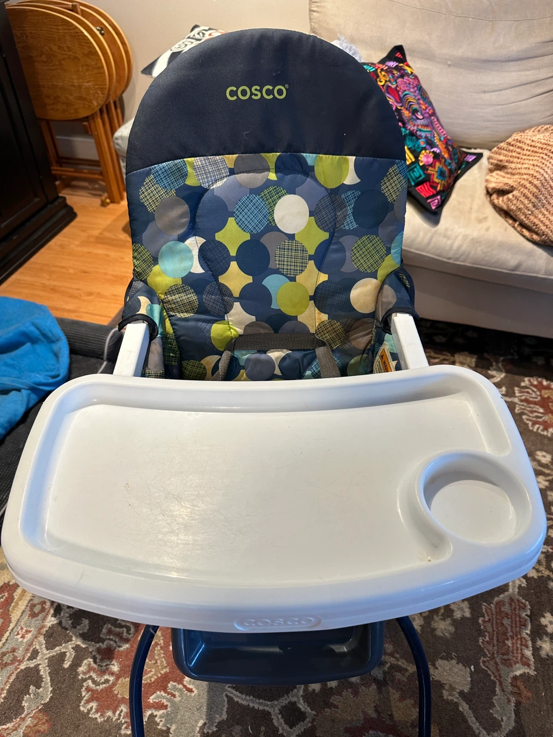 Cosco High Chair - Great Condition! - photo 2