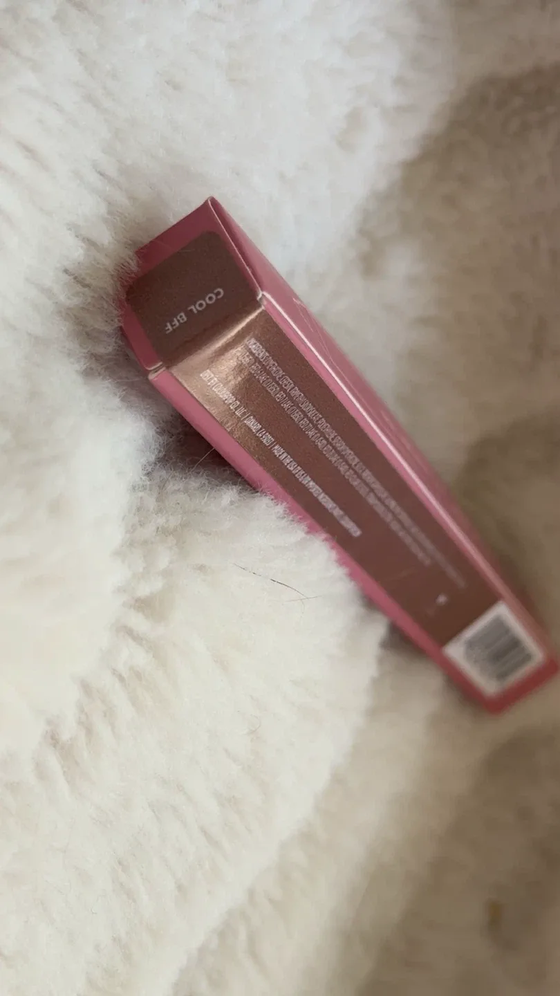 ColourPop BNIB Lippie Penci Lip Liner Shade Cool BFF image indicator(4)