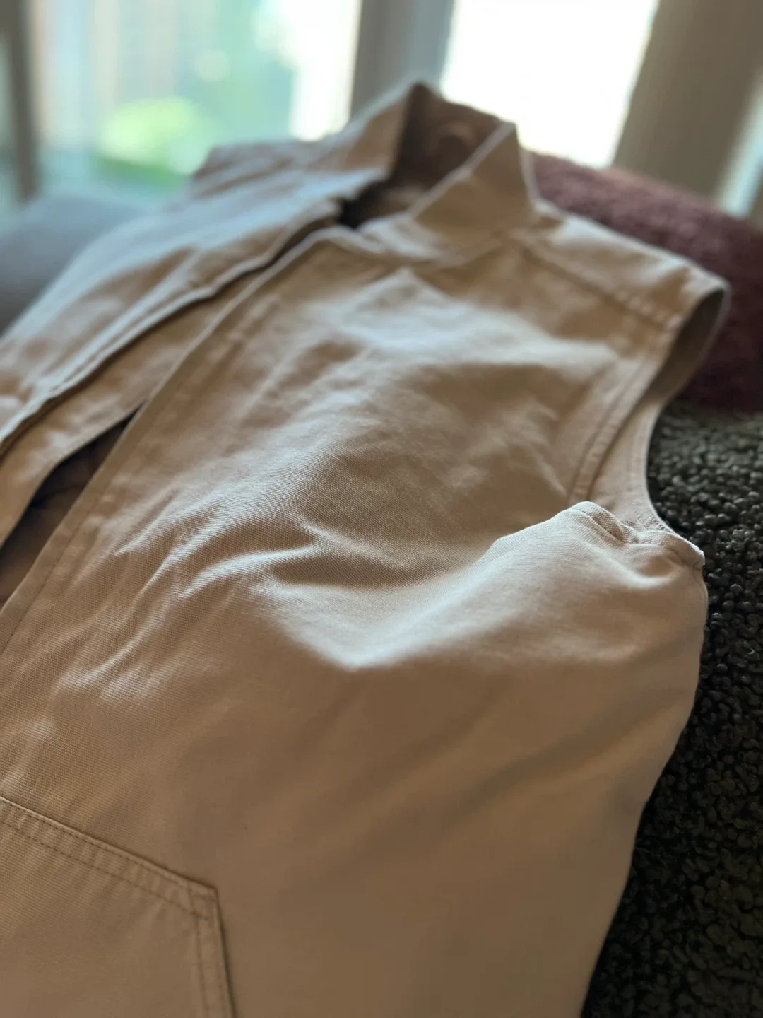 TNA Khaki Vest - Size M image indicator(4)