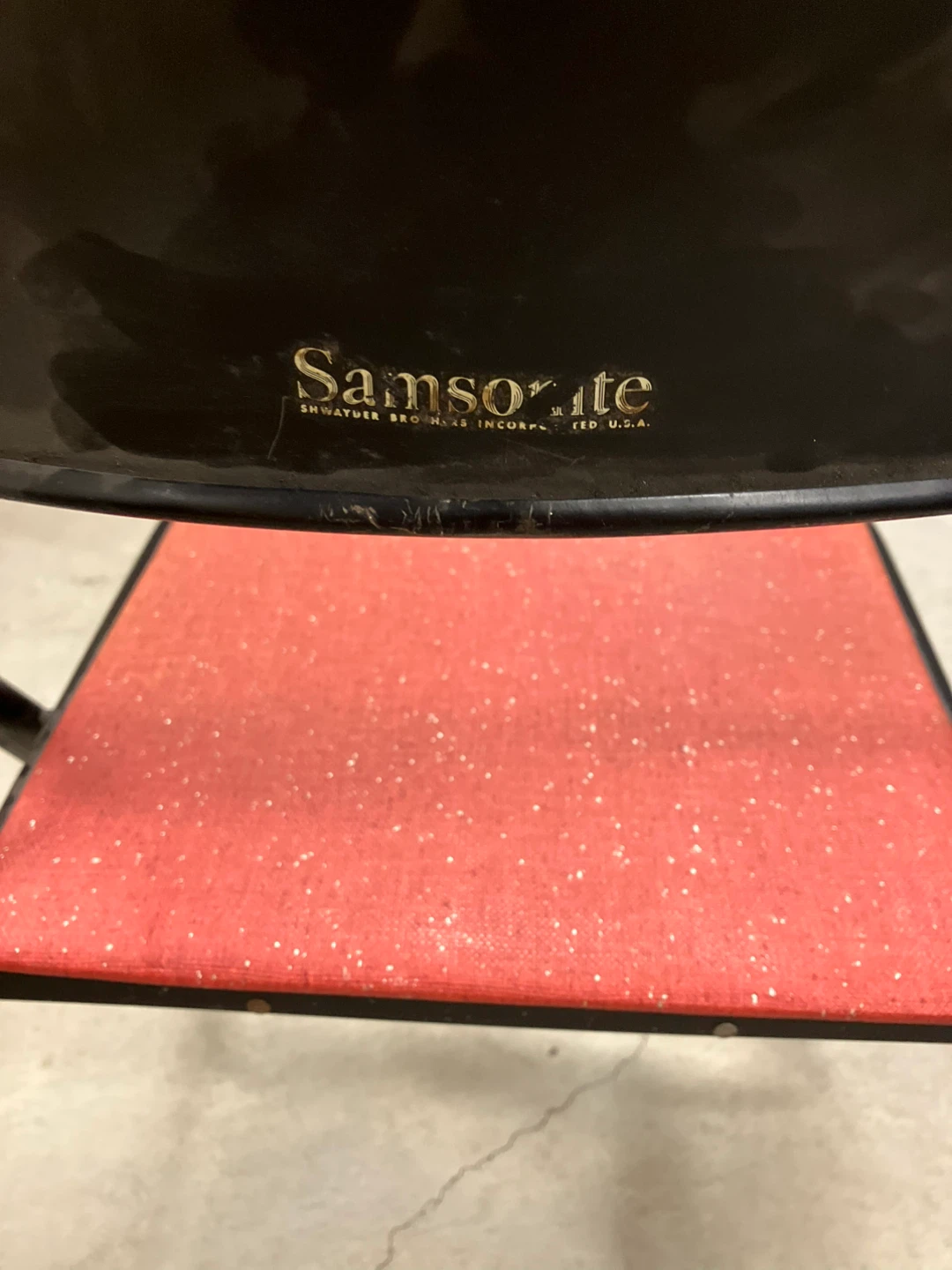 Samsonite Vintage Folding Chair - Black and Red - photo 3