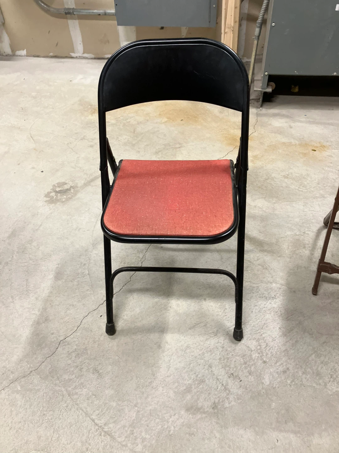 Samsonite Vintage Folding Chair - Black and Red