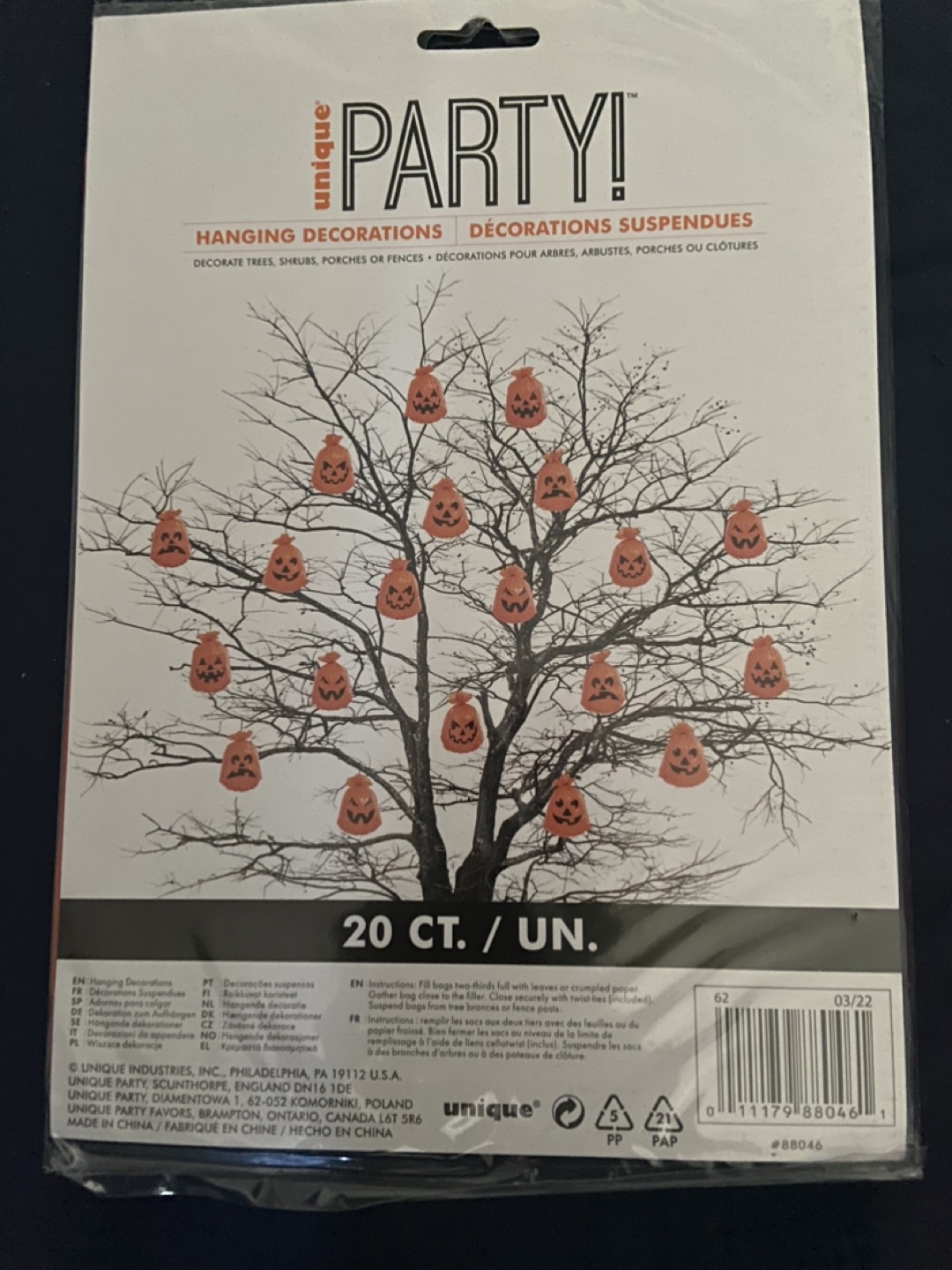 Unique Party Halloween Hanging Decorations - 20 Count