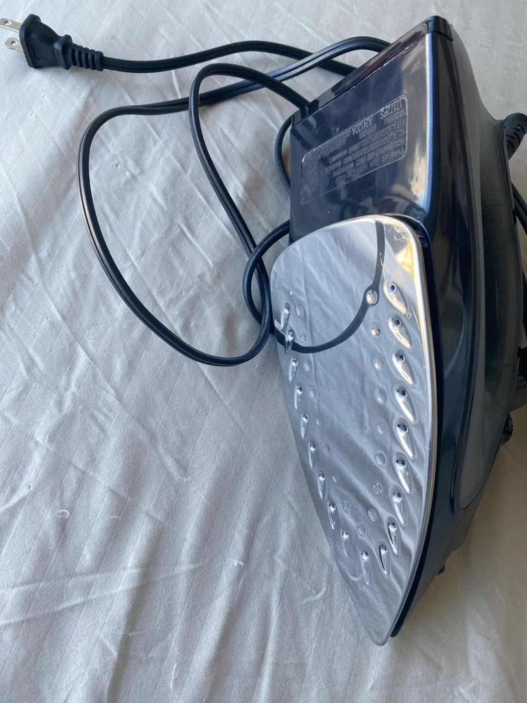 Steam Iron - Black thumbnail