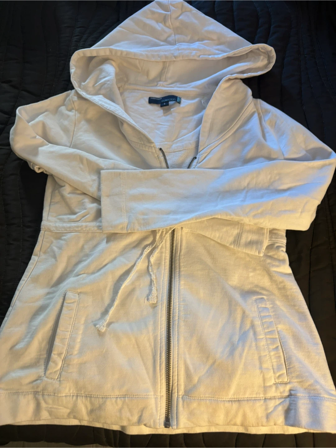Quebramar Collection White Hoodie - Size Small