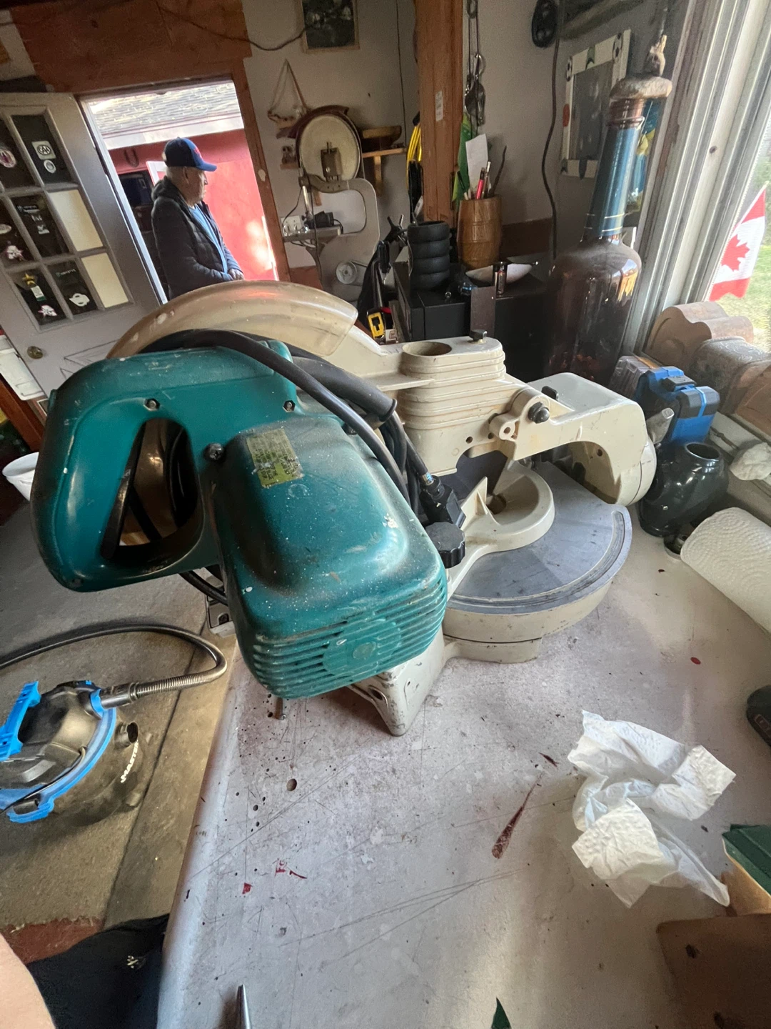 Makita LS1011 Miter Saw - photo 5