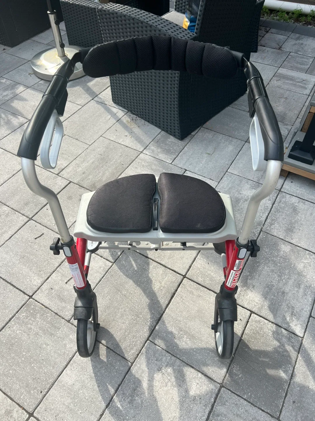 Evolution Mini Senior Walker image indicator(4)