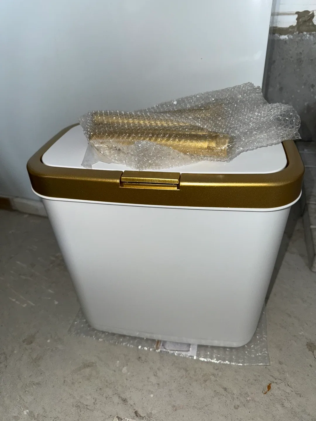 TODAYGO Kitchen Trash Can image indicator(7)