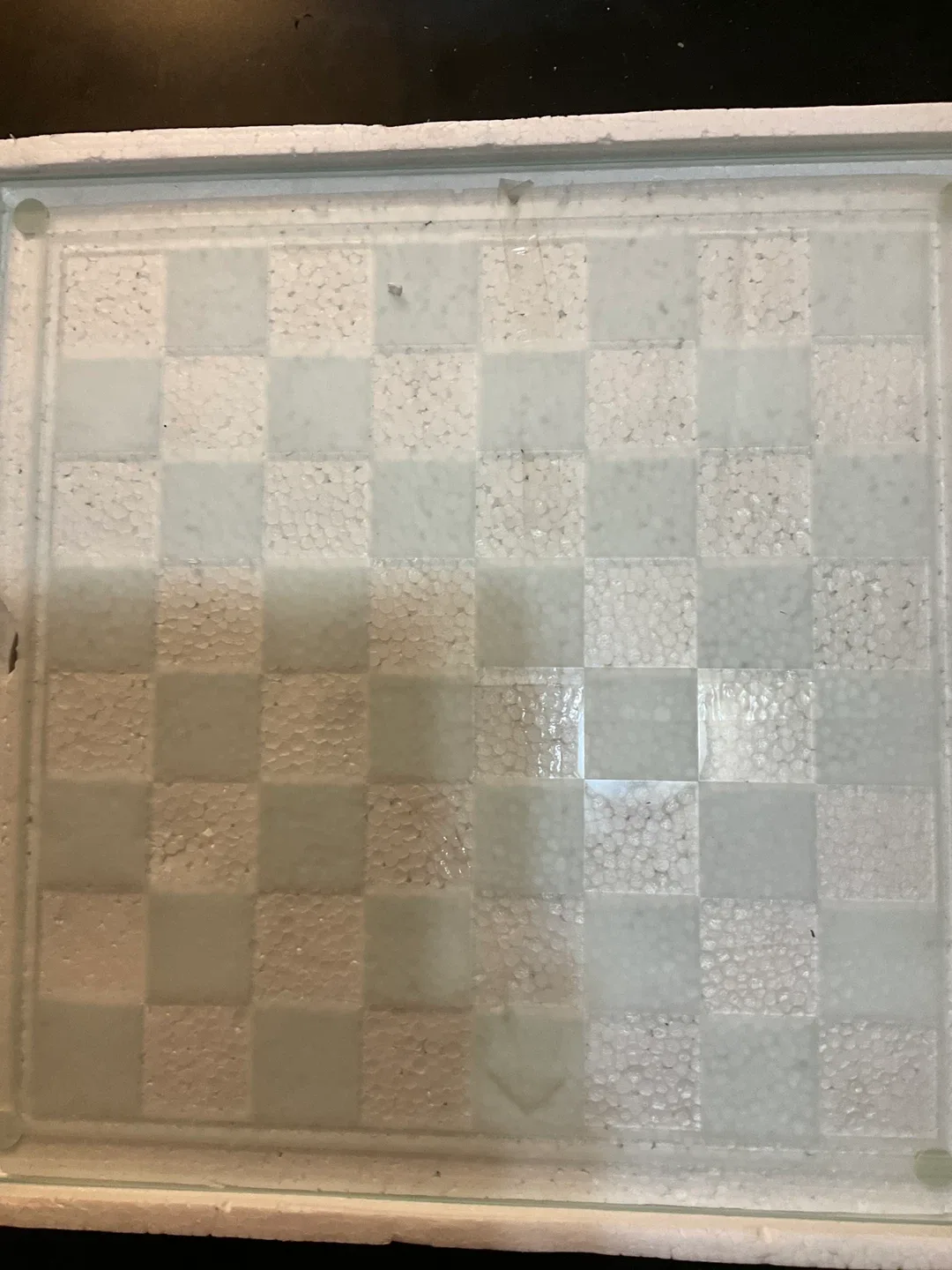 Deluxe Glass Game Set 3 in 1 Chess Checkers Backgammon image indicator(4)