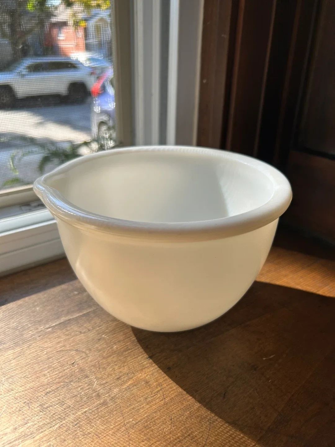 MCM Sunbeam Mixer Milk Glass Mixing Bowl Vintage #3 Spout white thumbnail