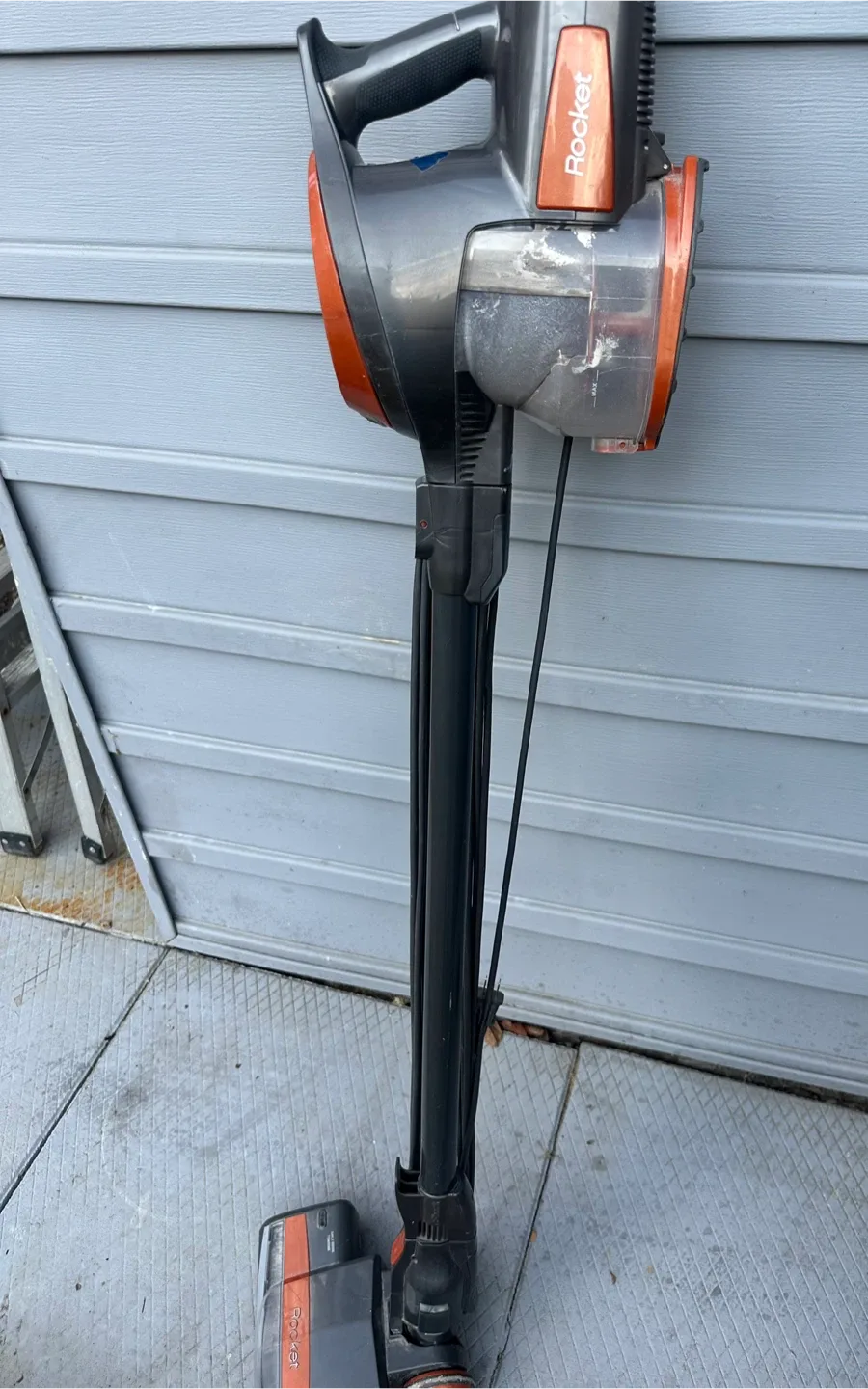 Shark Rocket Corded Stick Vacuum image indicator(4)