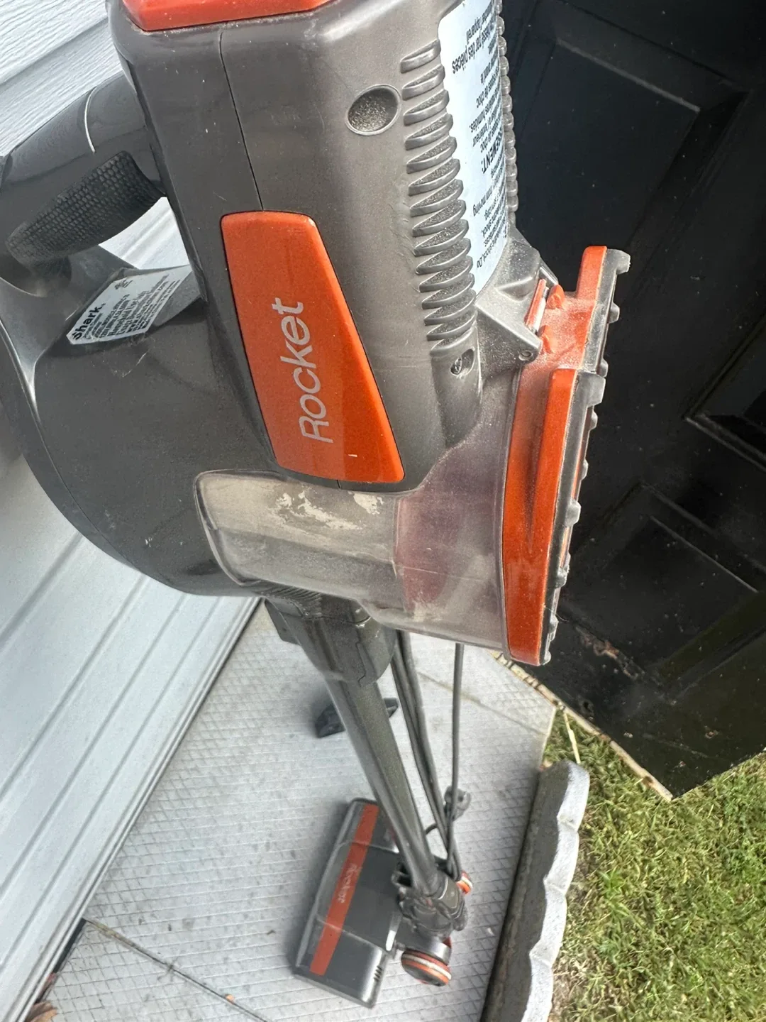 Shark Rocket Corded Stick Vacuum image indicator(7)