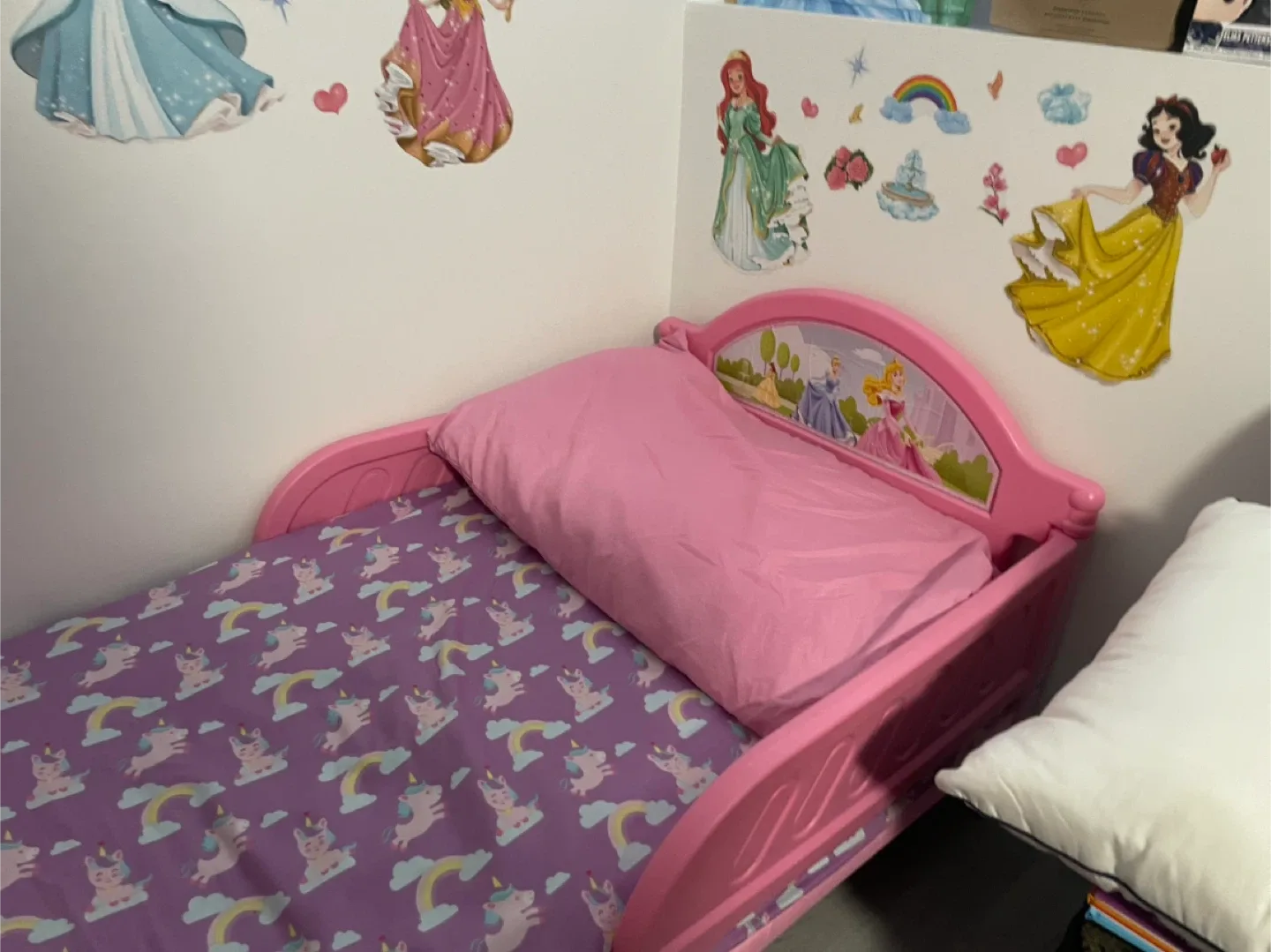 Pink princess Toddler Bed with Unicorn Bedding and mattress image indicator(2)
