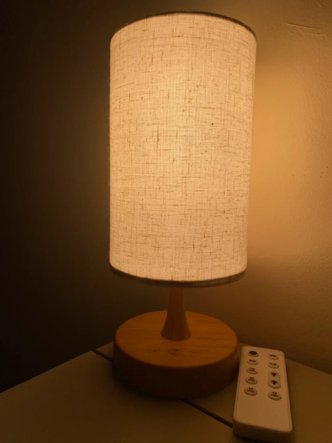 Table Lamp with Remote image indicator(2)