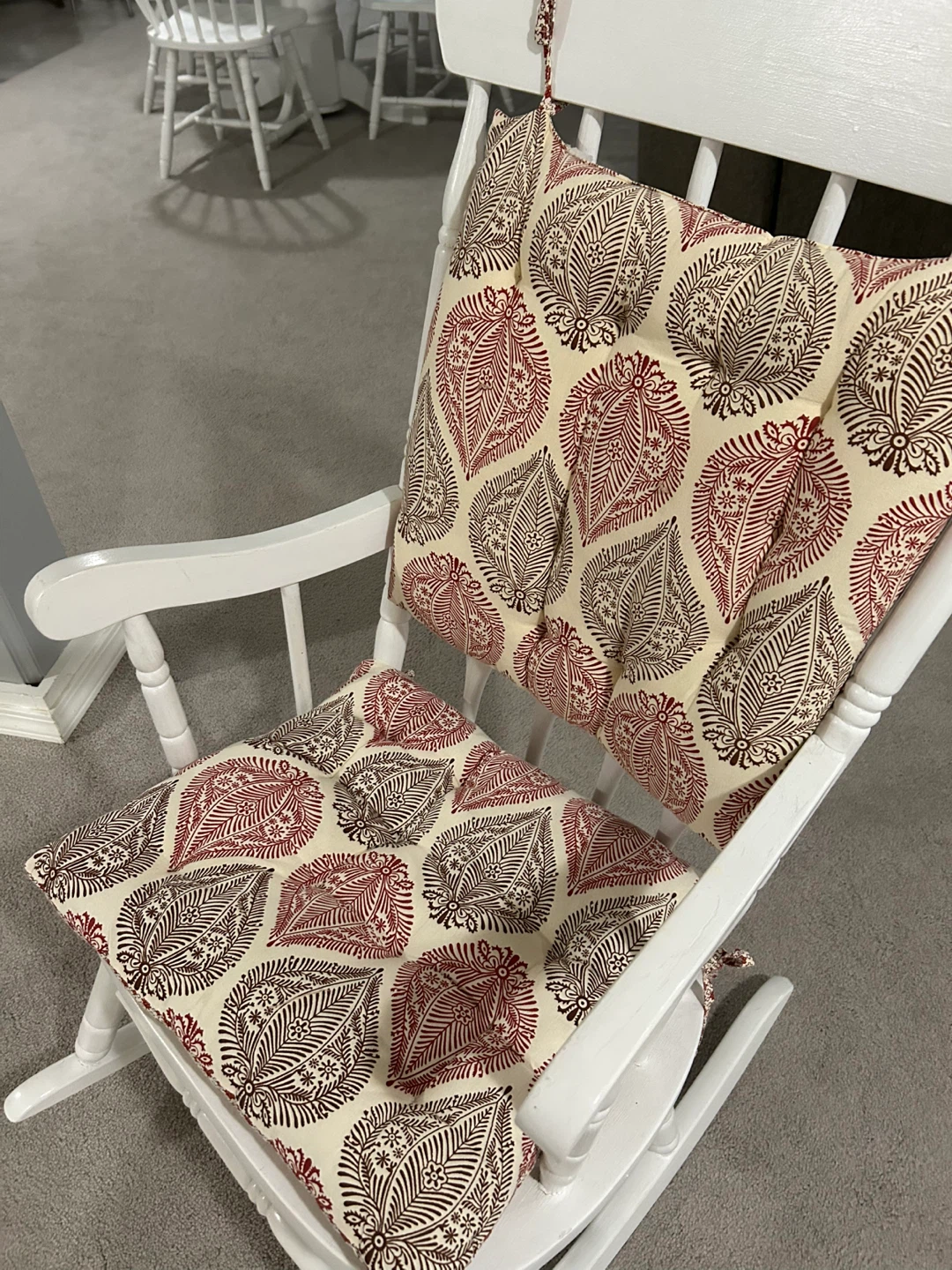 White Rocking Chair with Cushions - photo 2