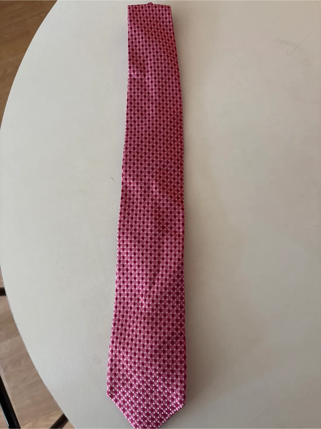 Pink 100% Silk Tie thumbnail