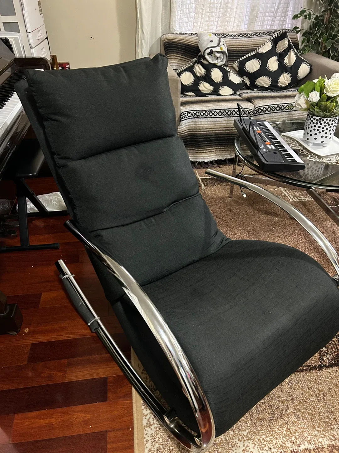 Black Rocking Chair with Ottoman image indicator(2)