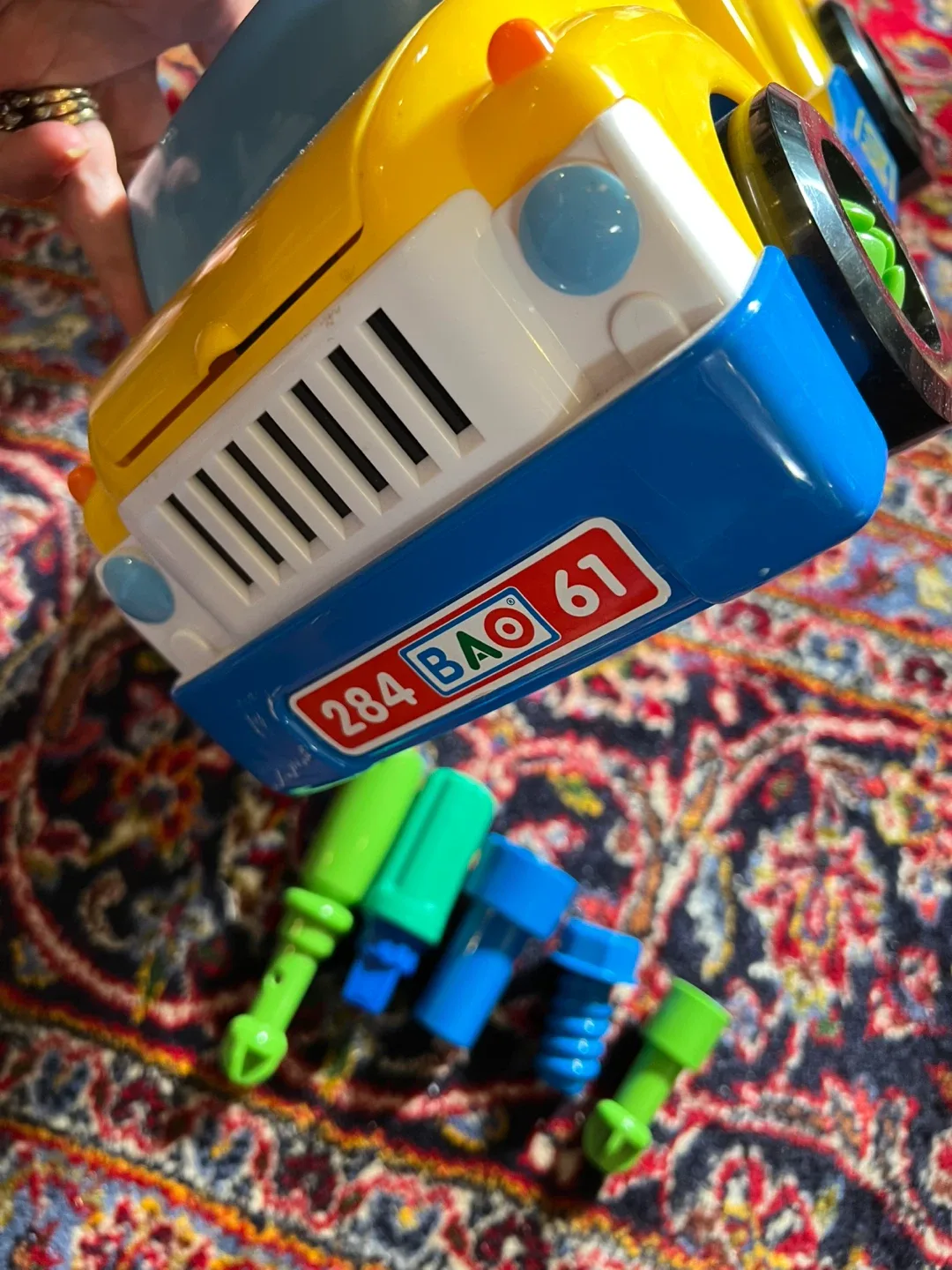 BAO Toy Truck with Tools image indicator(5)