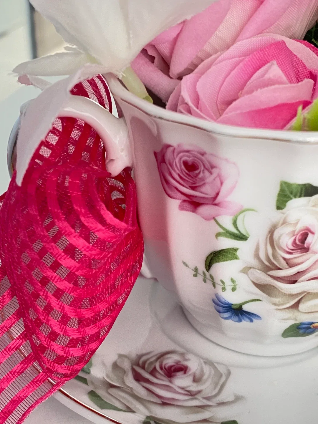 Cute Vintage Teacup Bouquets With Bows - Set of 2 image indicator(5)