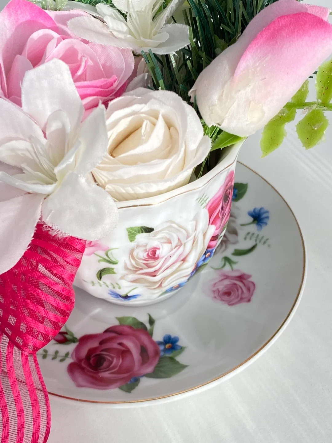 Cute Vintage Teacup Bouquets With Bows - Set of 2 image indicator(4)