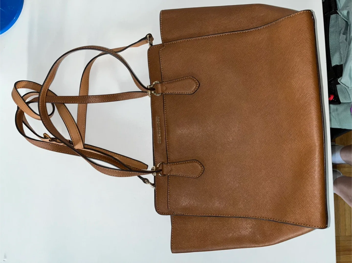 Michael Kors Brown Tote Bag image indicator(2)