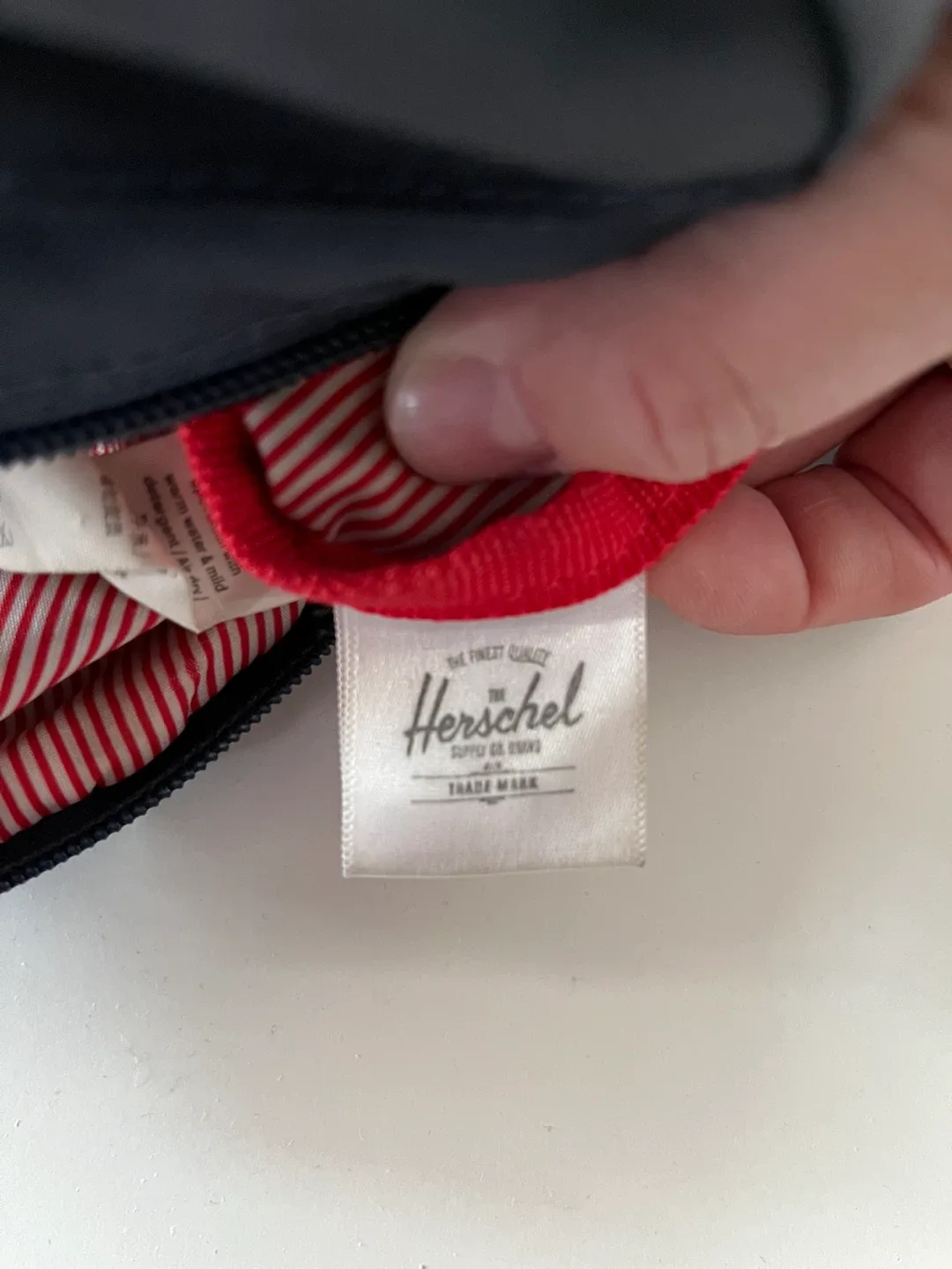Herschel Belt Bag image indicator(3)