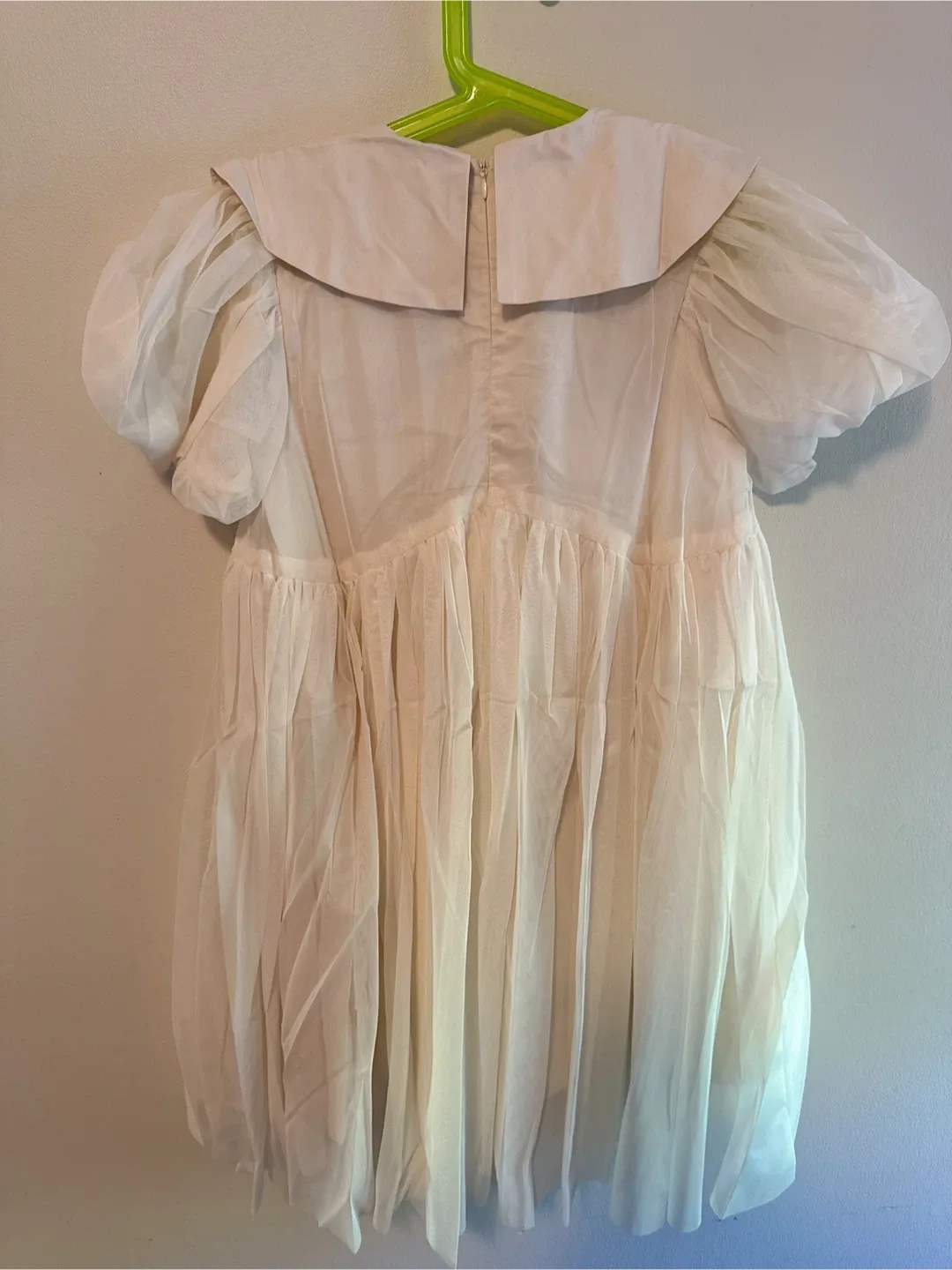 Girls White Dress Toddler size 7-8T image indicator(3)