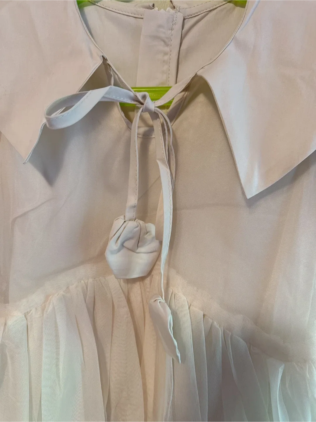 Girls White Dress Toddler size 7-8T image indicator(2)