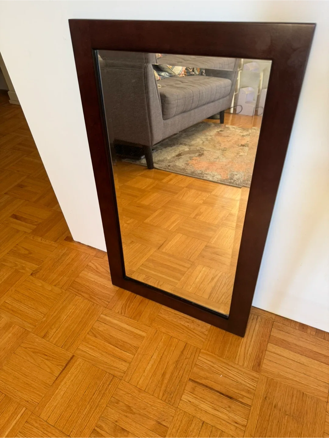 Framed Wall Mirror image indicator(4)