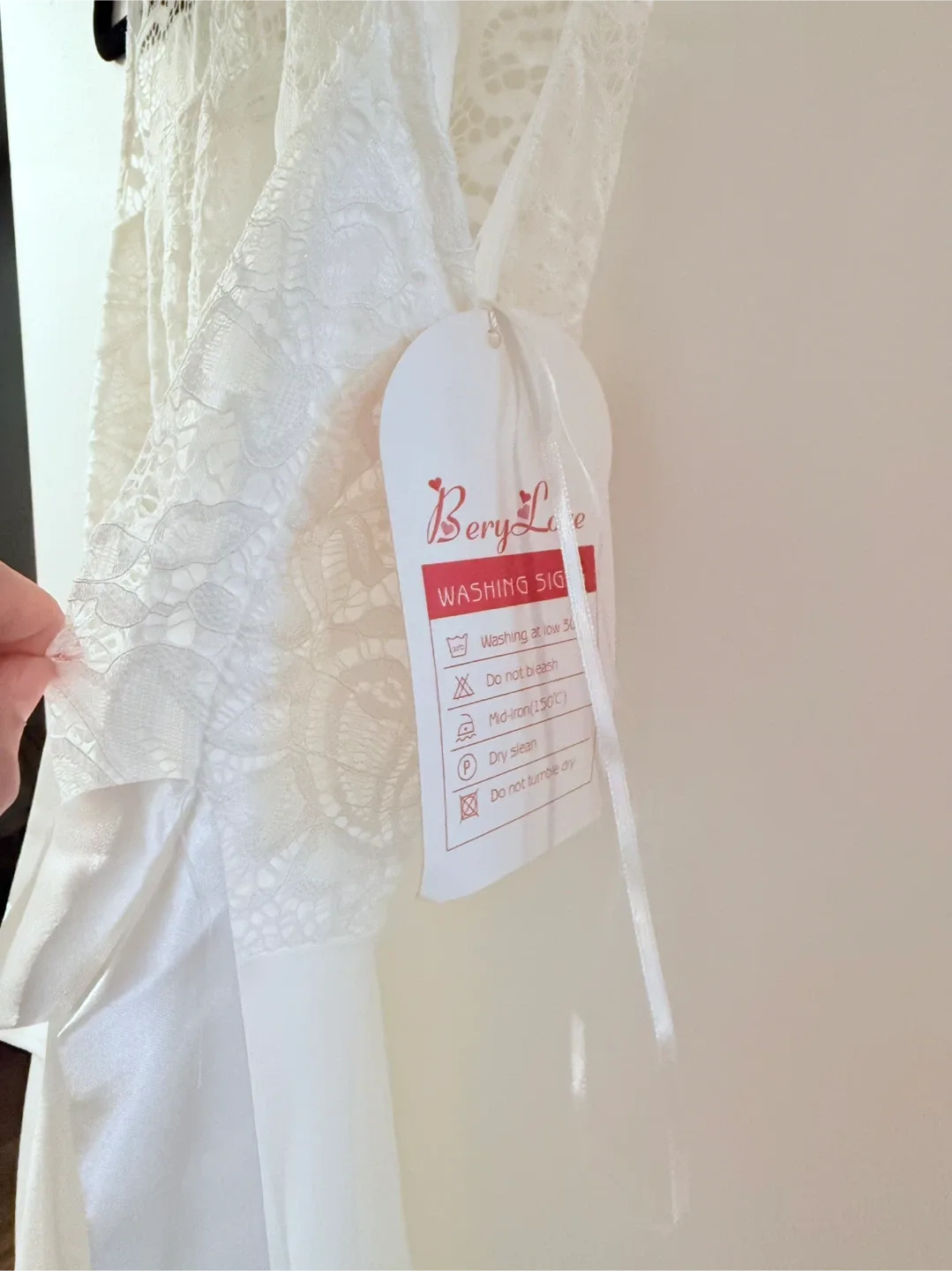 Berrylook White Lace Dress image indicator(7)