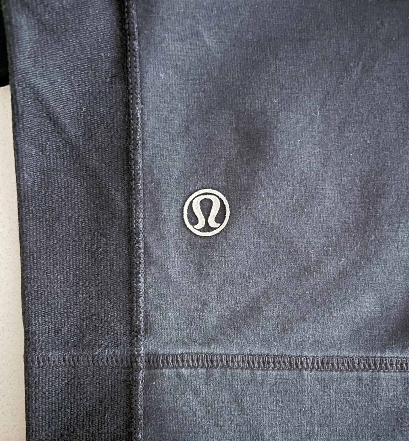 Lululemon Cropped Pants-size 10 - photo 2