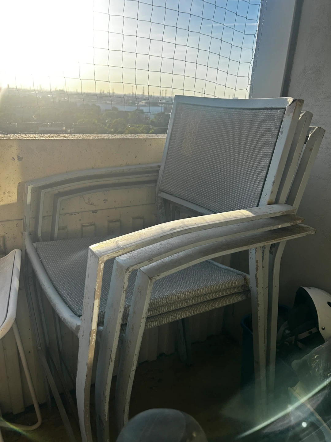 🚚 Moving Soon! 🪑🍷 Bar Set for Balcony / Patio / Porch - photo 3