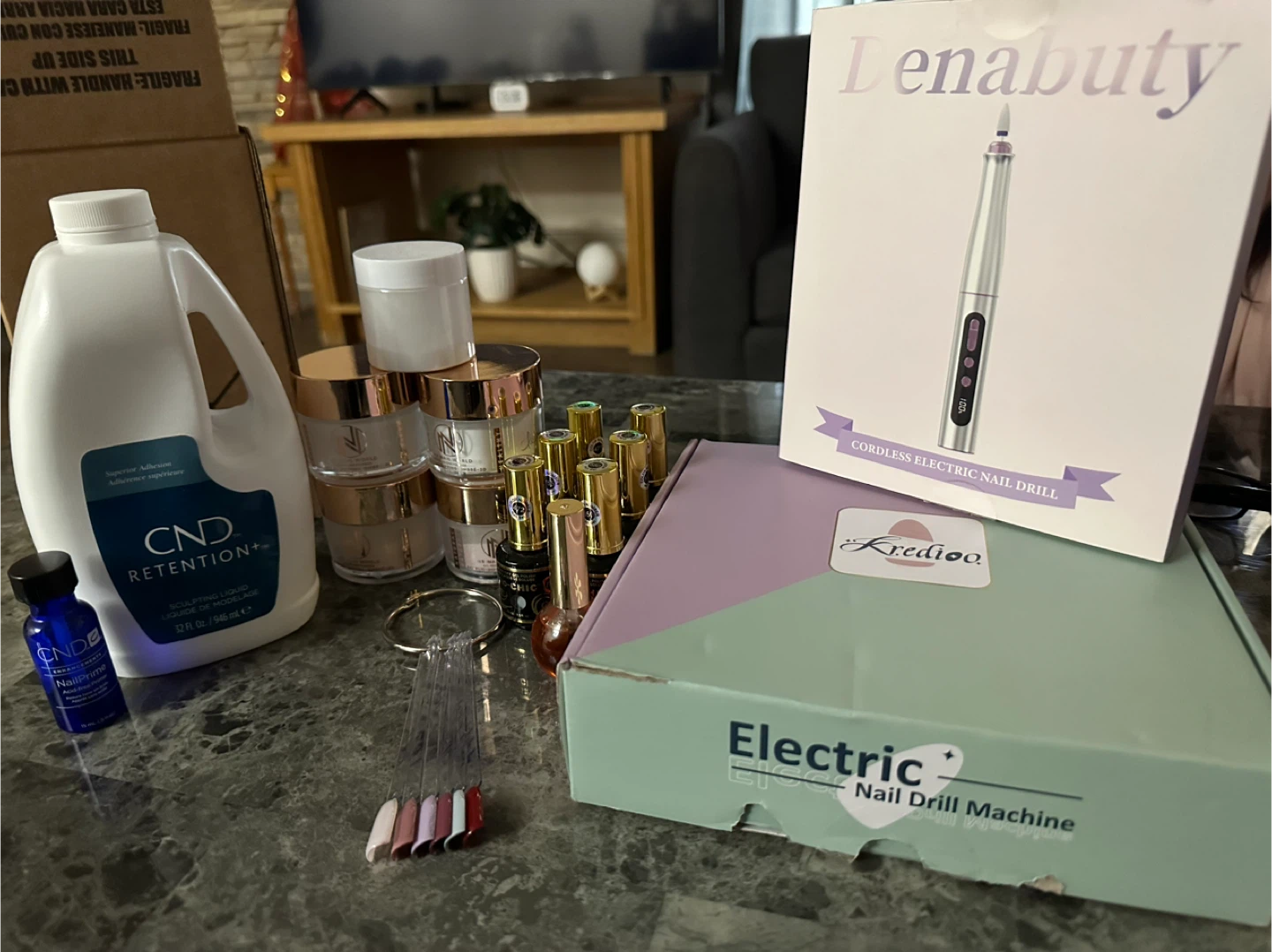 NAIL KIT