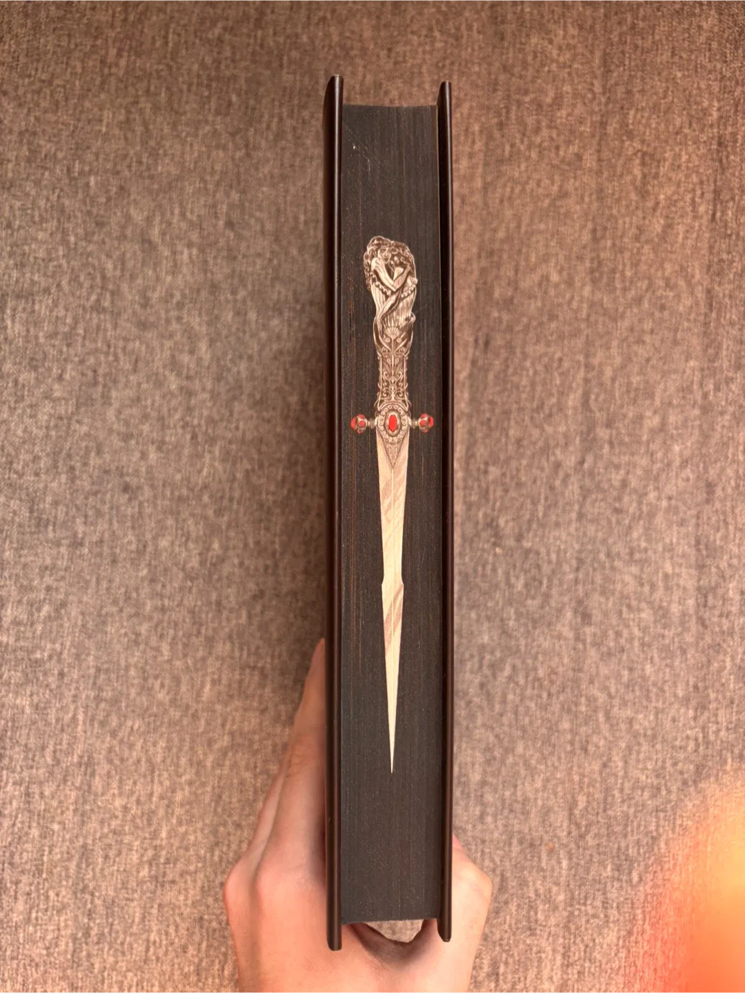 Where Shadows Meet image indicator(2)