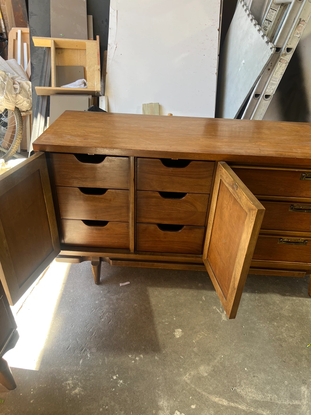Vintage Drexel Furniture Chest of Drawers - photo 3