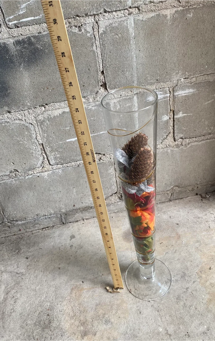 Tall Decorative Glass Vase with Fillings image indicator(2)