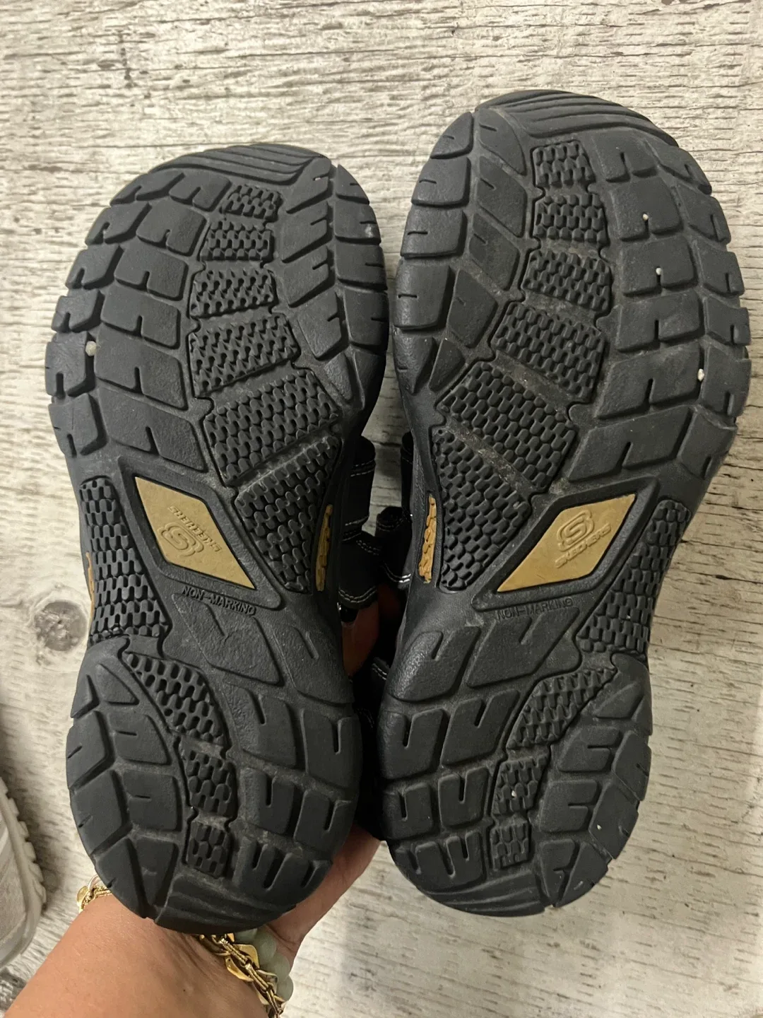 Skechers Sandals - US Size 9 image indicator(2)