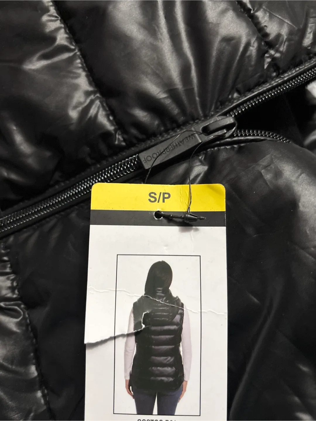 New Weatherproof Black Puffer Vest - Size S/P image indicator(3)