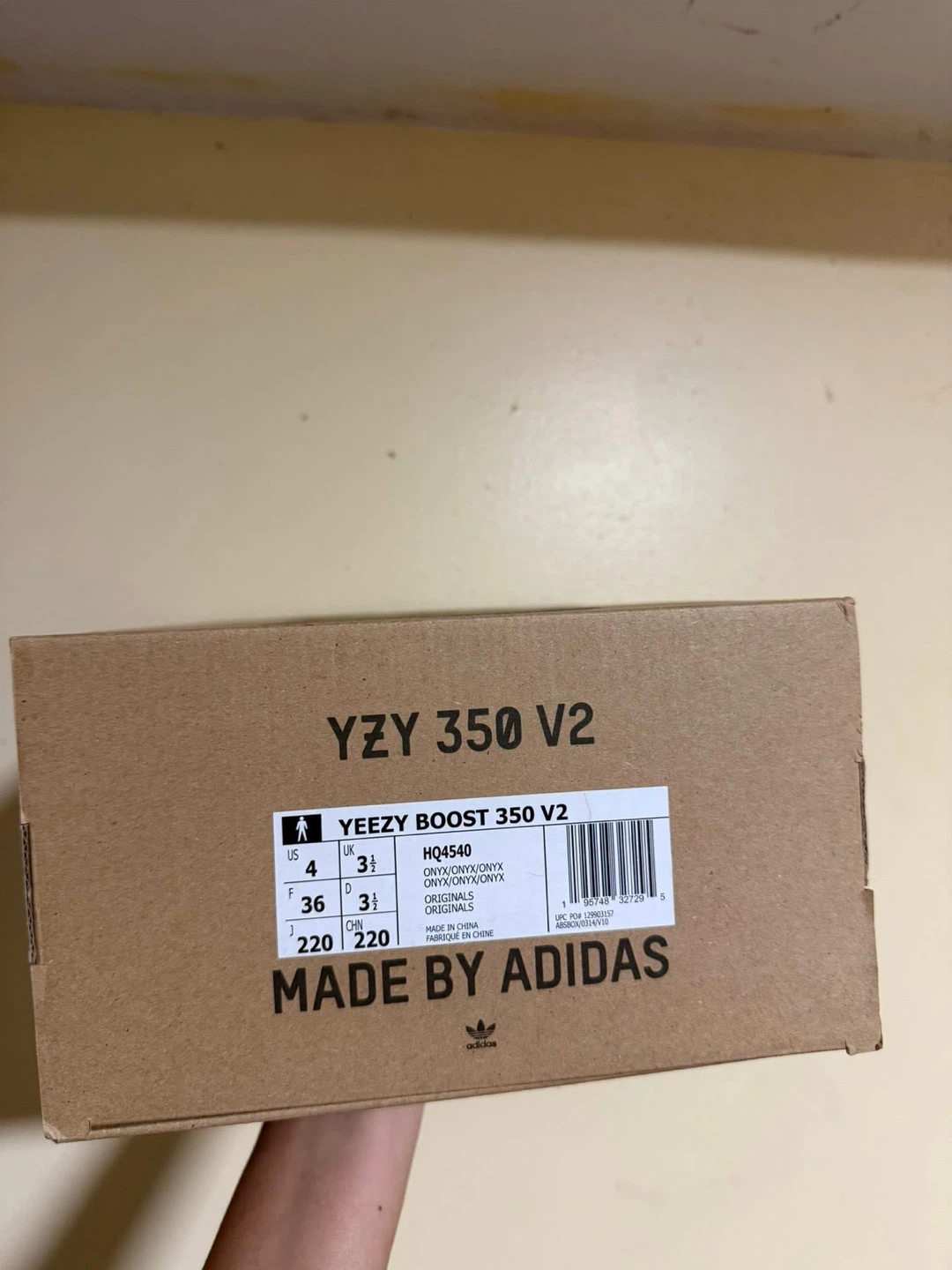 Adidas Yeezy Boost 350 V2 Onyx - Size 4 US - photo 3