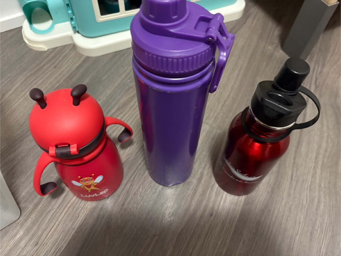 LuvLap Sippy Cup - Red and insulated water bottles - photo 3