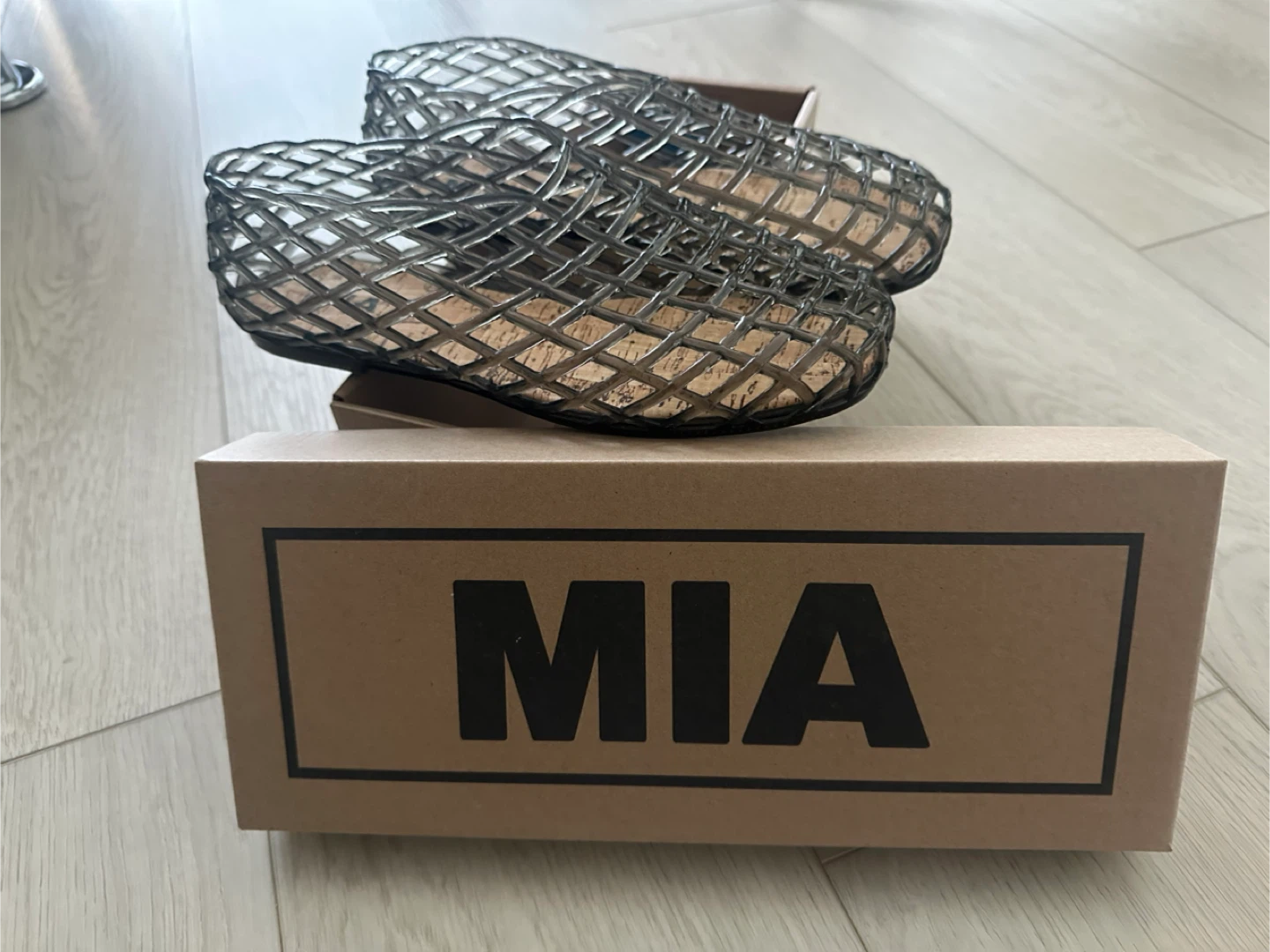 MIA jelly sandals - photo 2