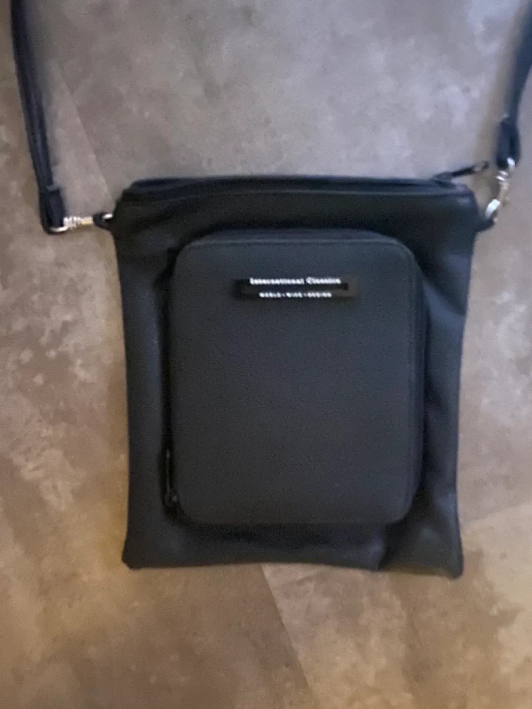 Black Unisex Crossbody Travel Bag! image indicator(3)