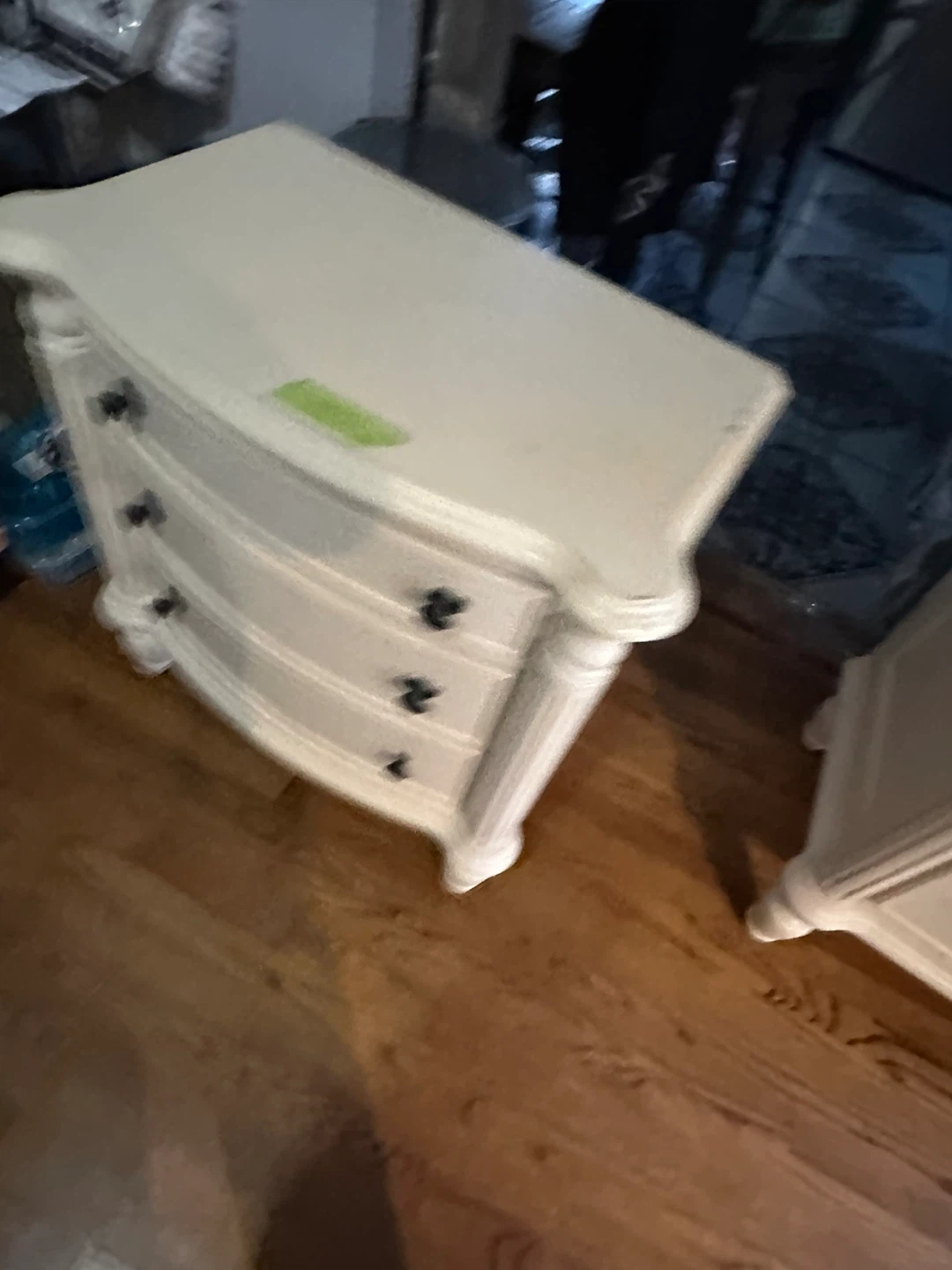 Off-White Dresser & night stand - photo 3