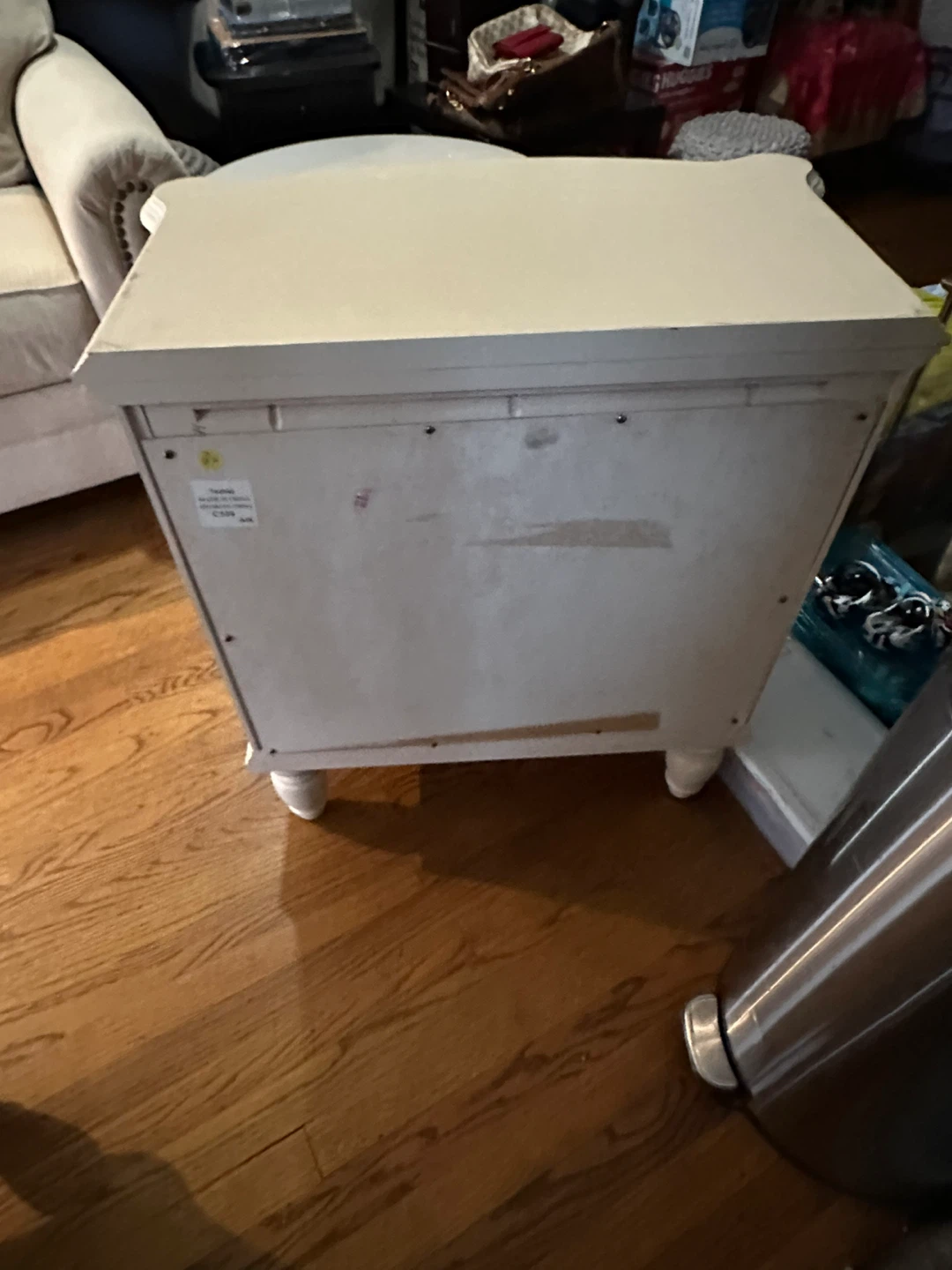Off-White Dresser & night stand - photo 4