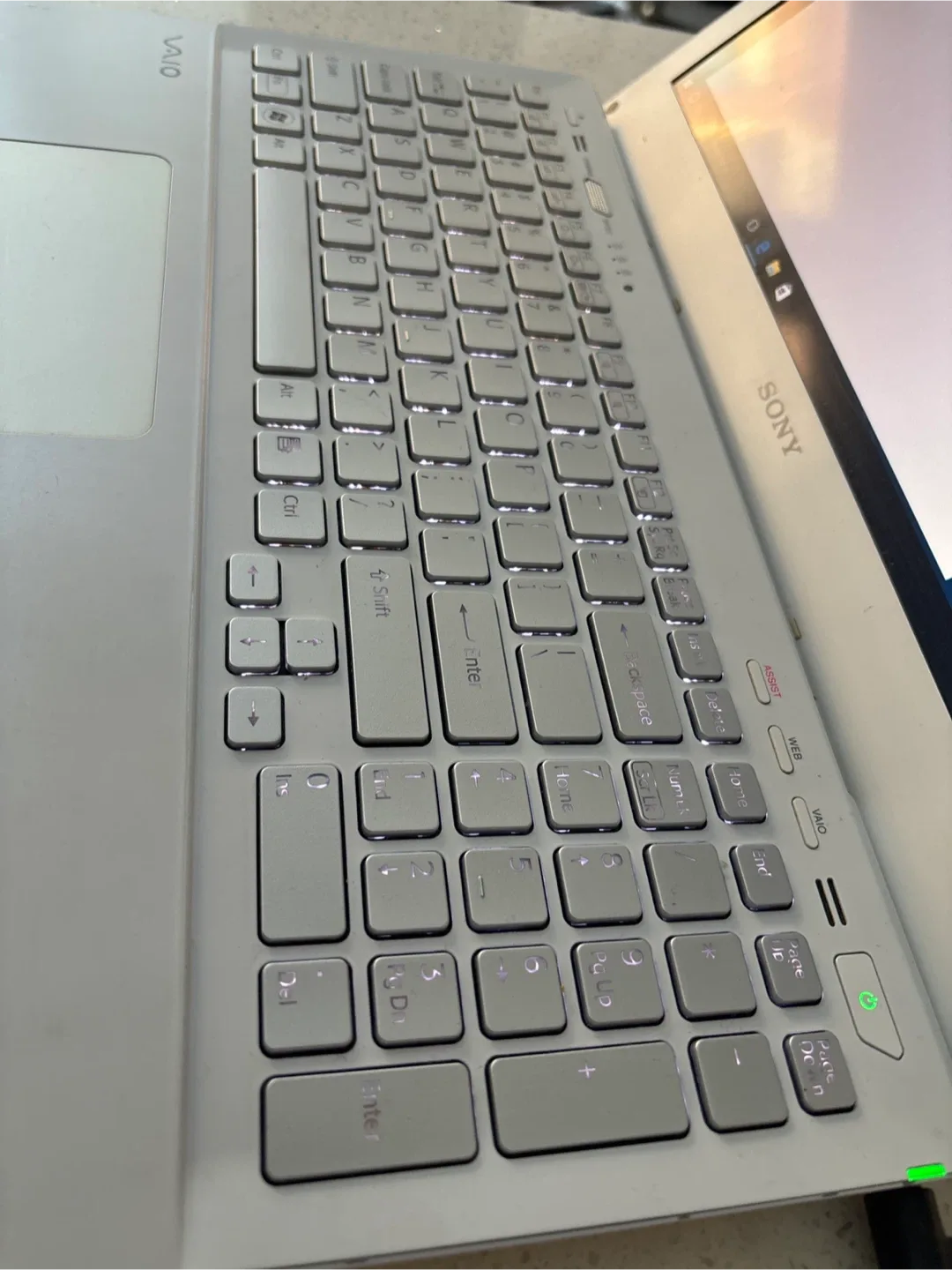 Sony VAIO Laptop - Windows 7, Intel Core i5 image indicator(6)