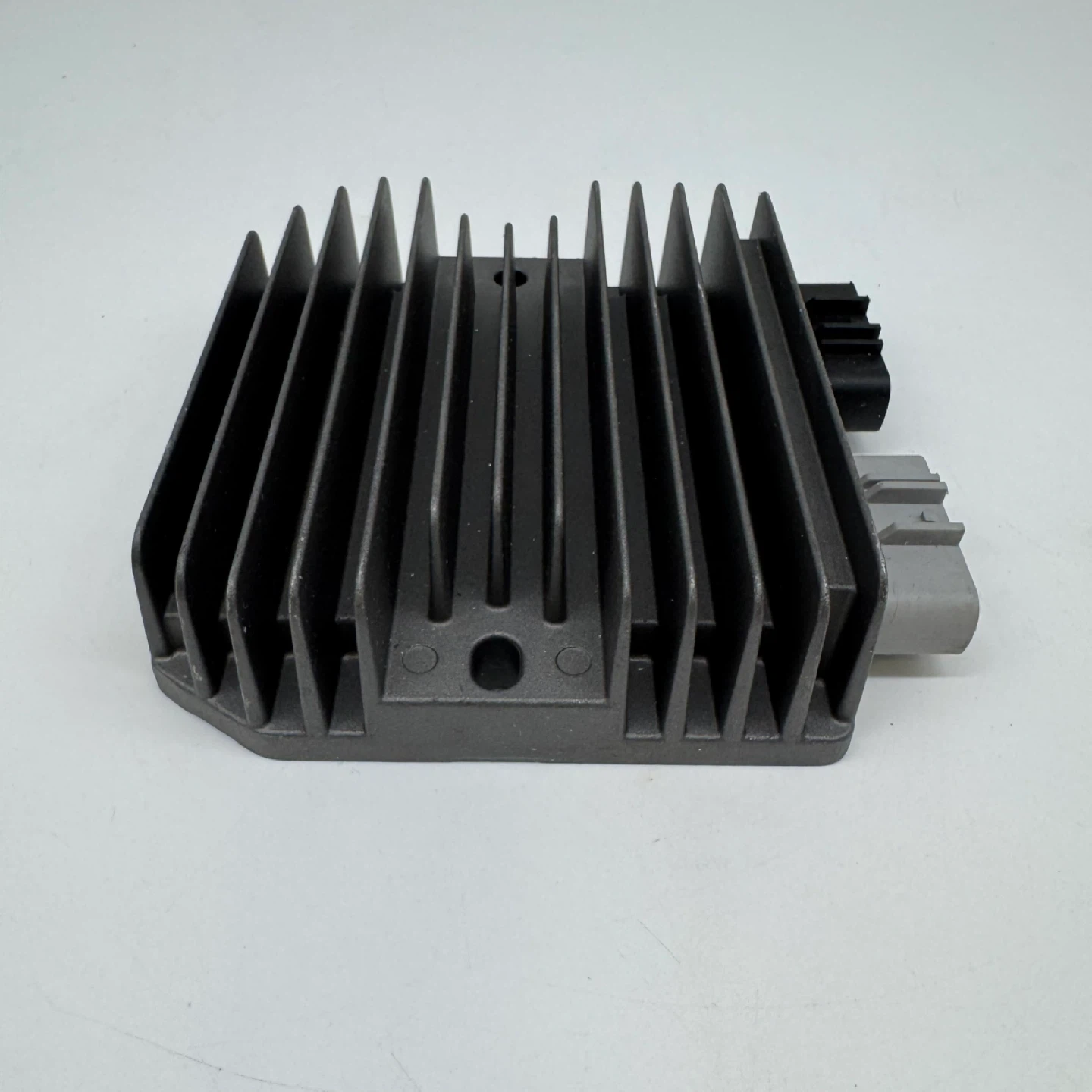 Motorcycle Voltage Regulator Rectifier OEM 710000870 / 710001103 - photo 3