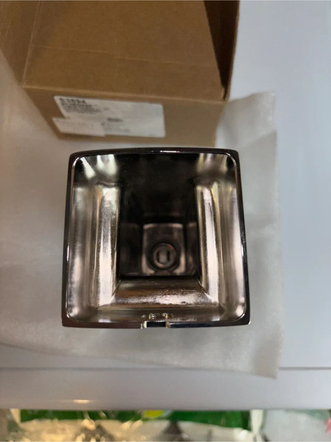 Moen S3894 90 Degree Diverter Spout - Chrome image indicator(2)