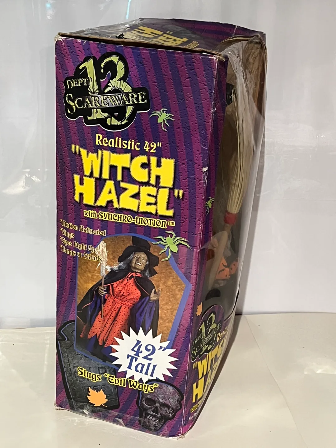 Dept 13 Scareware Witch Hazel Animated Prop image indicator(4)